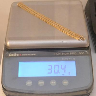 Sale Photo Thumbnail #280: Gold bracelet