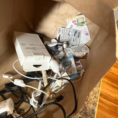 Lot 461 Wires & cables