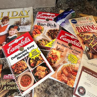 Lot 465 Cookbooks & pamphlets