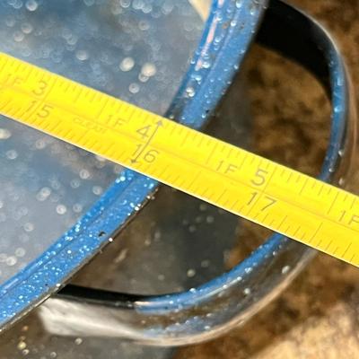 Lot 467 Granite ware roaster