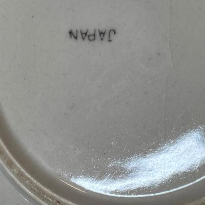 Lot 473 Asst Dinnerware