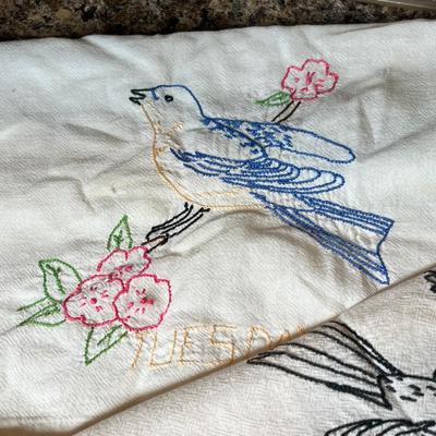 Lot 475 Embroidered tea towels