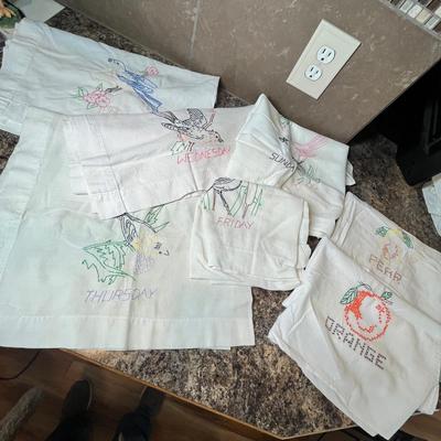 Lot 475 Embroidered tea towels