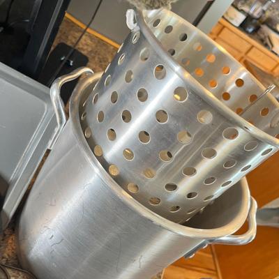 Lot 476 Large bakeware lot