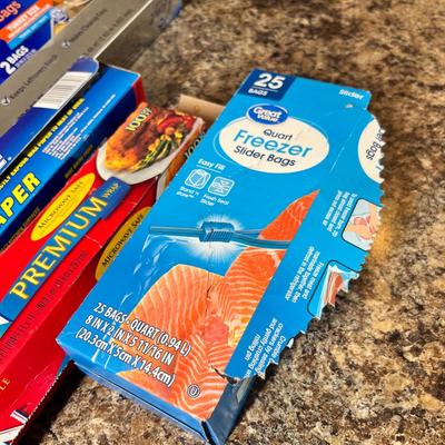 Lot 477 kitchen supplies