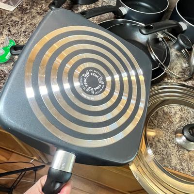 Lot 478 T-fal Cookware Set