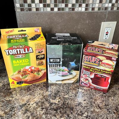 Lot 481 New cooking items