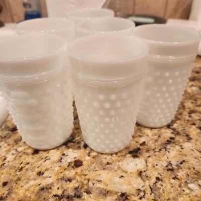 Milk glass textured cups