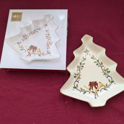 Christmas platter, snowman chip and dip