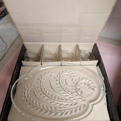 Two Federal Glass Snack Set