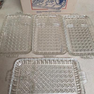 Anchor Hocking Snack Set Plates