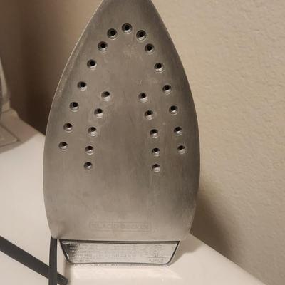 Black & decker iron