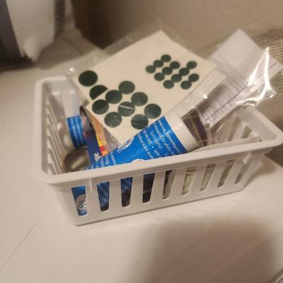 Small box of misc. items