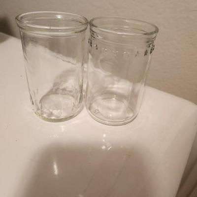 2 glass jars (small)