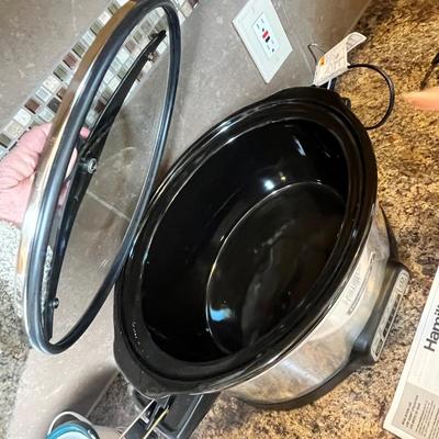 Lot 499 Hamilton Beach slow cooker