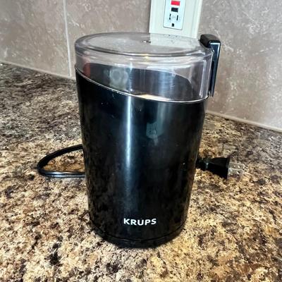 Lot 512 Krups coffee grinder