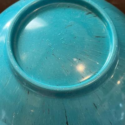 Lot 519 Texasware bowl & canister