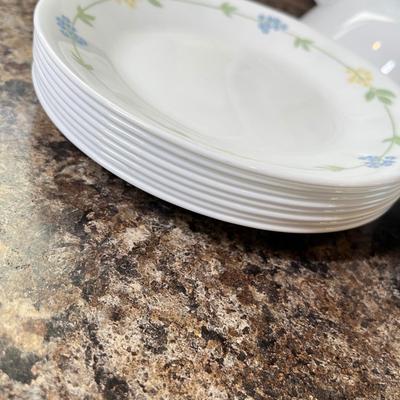 Lot 523 Corelle ware