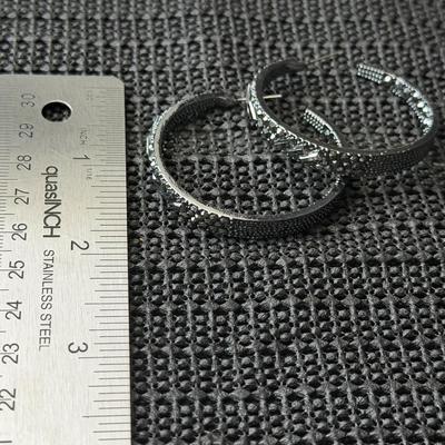 Beautiful black fashion hoop earrings