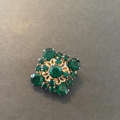 Sale Photo Thumbnail #183: Beautiful Vintage Gold Tone Brooch with green Rhinestones Please see attached pictures