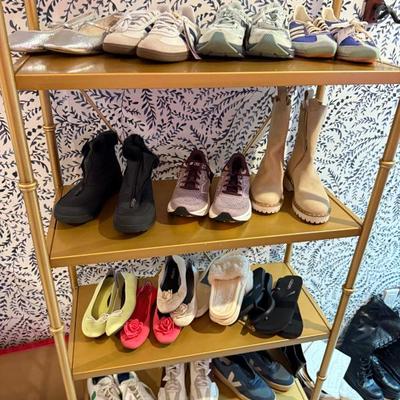 Sale Photo Thumbnail #67