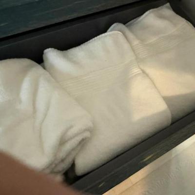 Sale Photo Thumbnail #133