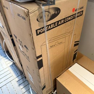 Sale Photo Thumbnail #158