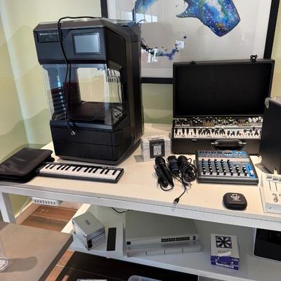 Sale Photo Thumbnail #227