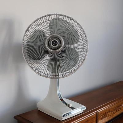 Oscilating Fan