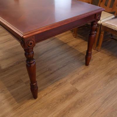 Dinning Room Table
