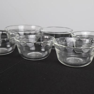 Pyrex bowls (various sizes)