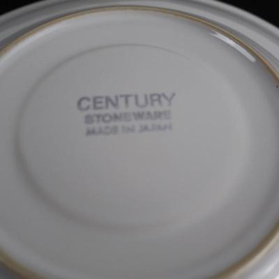 Stoneware China Plates & Bowls (26)