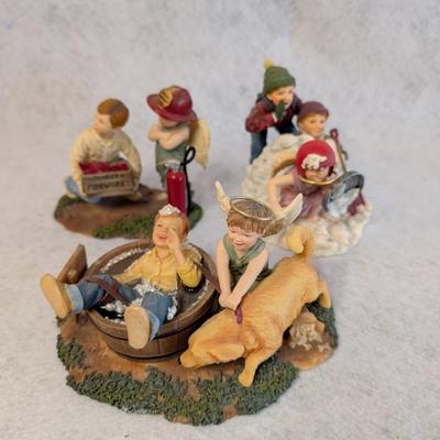 Sale Photo Thumbnail #416: Demadco Prayers and Promises Lot 3pc

contains 3 figurines