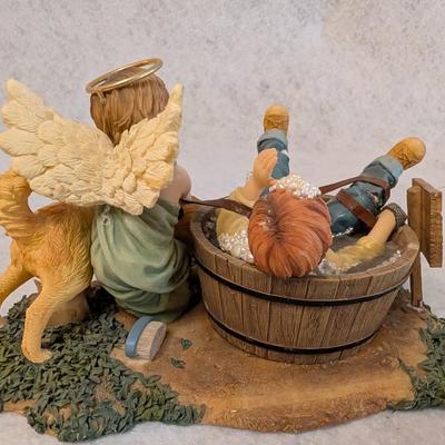 Sale Photo Thumbnail #419: Demadco Prayers and Promises Lot 3pc

contains 3 figurines