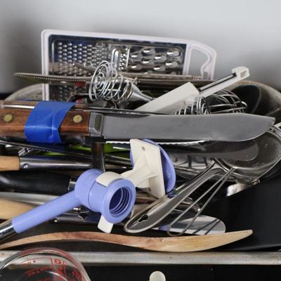 Kitchen Utensil/Tools Lot