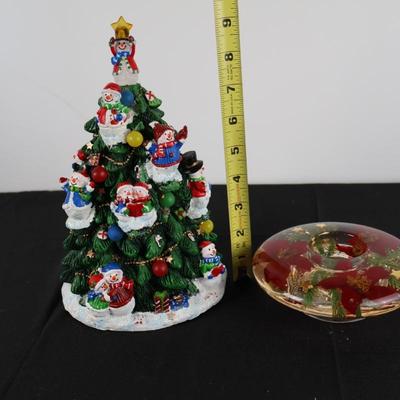 Holiday Decorations (2)