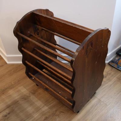 Wood shoe rack