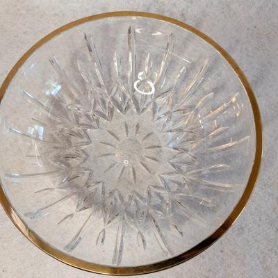 Sale Photo Thumbnail #474: Vintage Gold Rimmed Cut Crystal Serving Bowl 
10 x 4.5
