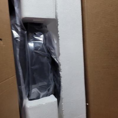 Sale Photo Thumbnail #495: Only opened to photograph.