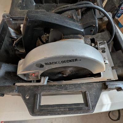 Sale Photo Thumbnail #520: Black and Decker Circular Saw in Craftsman Box