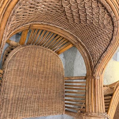 Set of 2 Rattan chairs