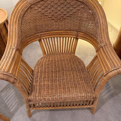 Set of 2 Rattan chairs