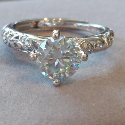 GRA CERTIFIED MOISSANITE RING SIZE 7