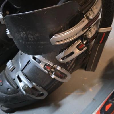 Rossignol Actys 200 Skis with Axitek Bindings + Nordica F4 Ski Boots + Völkl Boot Bag NO SHIPPING ON THIS ITEM