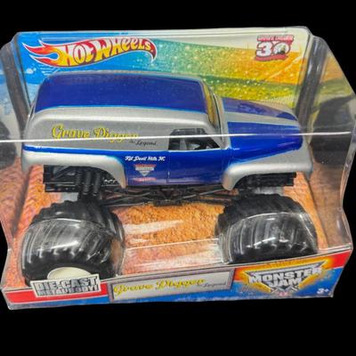 Sale Photo Thumbnail #236