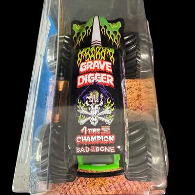 Sale Photo Thumbnail #445