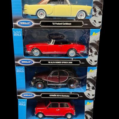 Welly Collection 1:24 Scale Diecast Assortment
