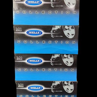 Welly Collection 1:24 Scale Diecast Assortment