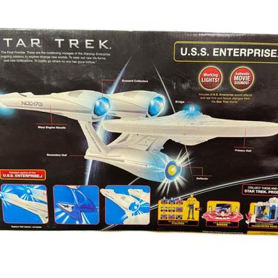 Playmates Toys U.S.S. Enterprise NCC-1701