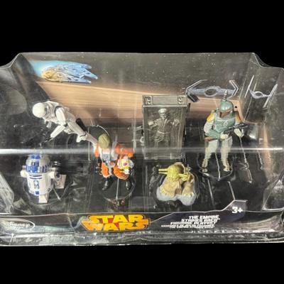 Disney Store Star Wars The Empire Strikes Back Figurine Playset